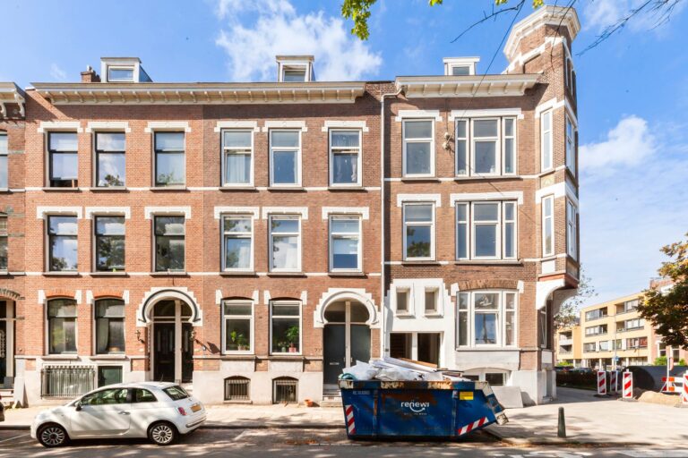 Claes de Vrieselaan, Rotterdam