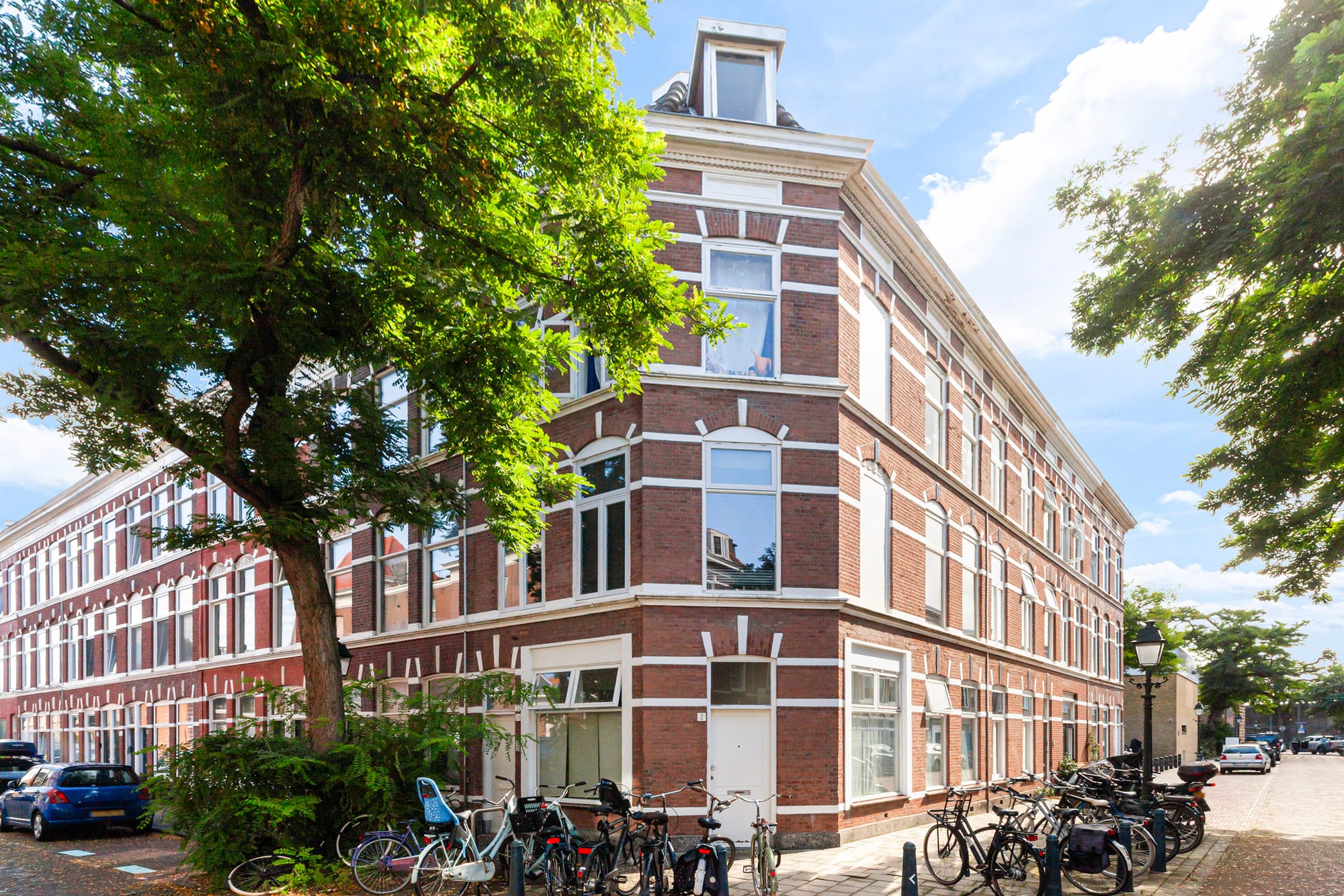Van Marumstraat en Cartesius Dwarsstraat, Den Haag