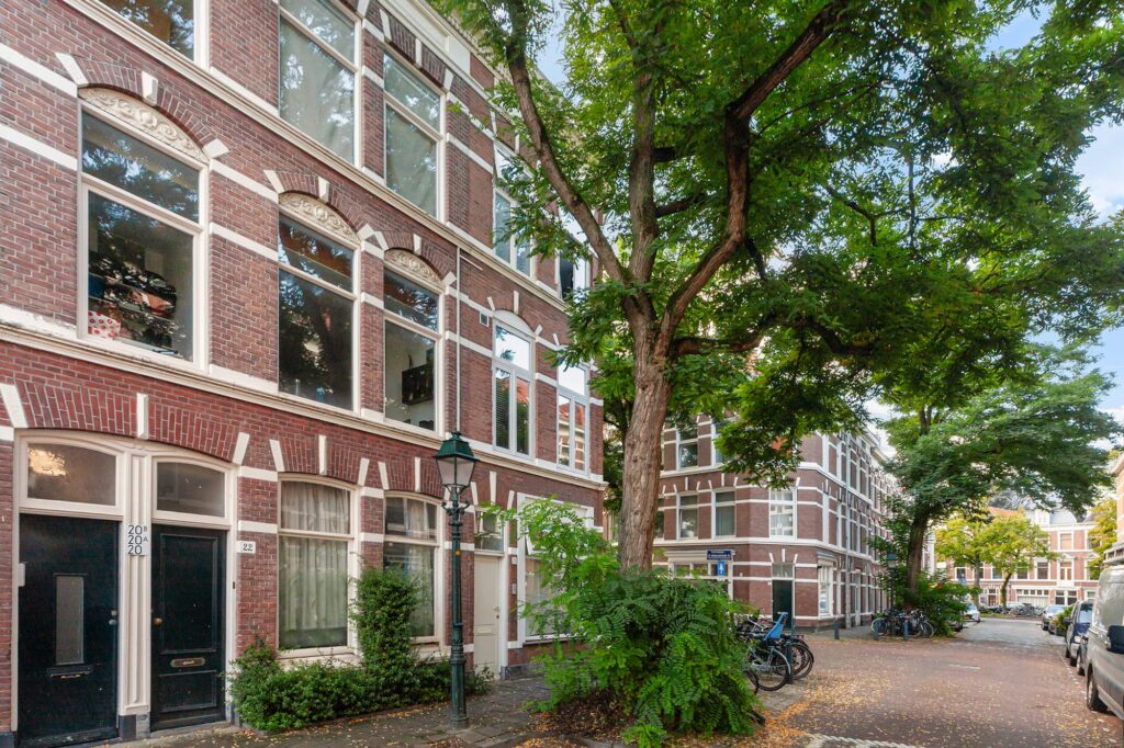 Van Marumstraat en Cartesius Dwarsstraat, Den Haag